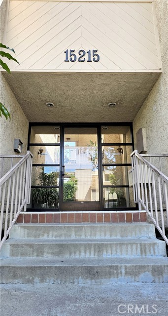 Detail Gallery Image 29 of 38 For 15215 Magnolia Bld, Sherman Oaks,  CA 91403 - 2 Beds | 2 Baths