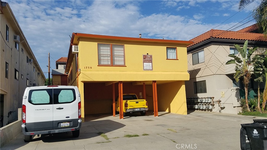 MLS #SR25101612 img 1