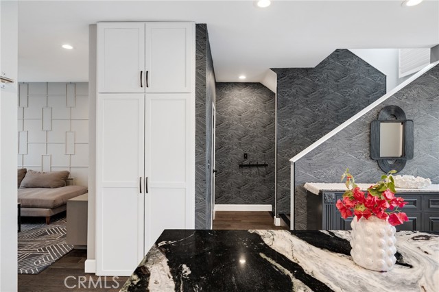 501 Herondo Street, Hermosa Beach, California 90254, 3 Bedrooms Bedrooms, ,2 BathroomsBathrooms,Residential,For Sale,Herondo,SB25176231