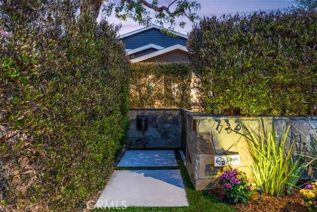 732 36th Street, Manhattan Beach, California 90266, 4 Bedrooms Bedrooms, ,3 BathroomsBathrooms,Residential,Sold,36th,SB21235456