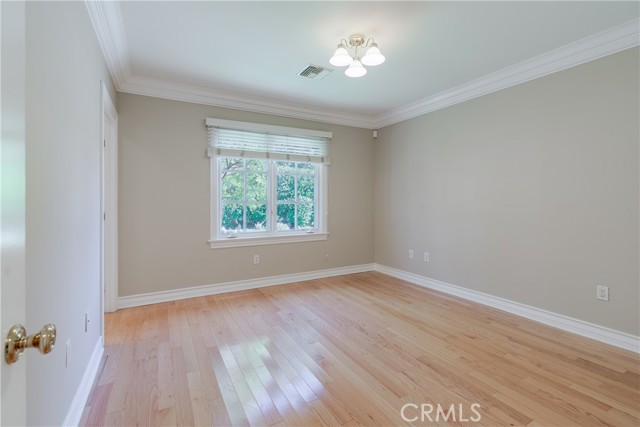 1354 Bedford Road, San Marino CA: https://media.crmls.org/medias/5f11bb4d-1405-4126-aec0-a4ecd1d387cc.jpg