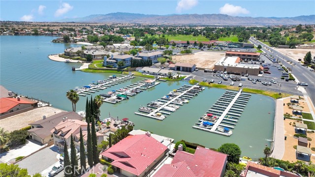 Detail Gallery Image 35 of 38 For 17795 Vista Point Dr, Victorville,  CA 92395 - 4 Beds | 3 Baths