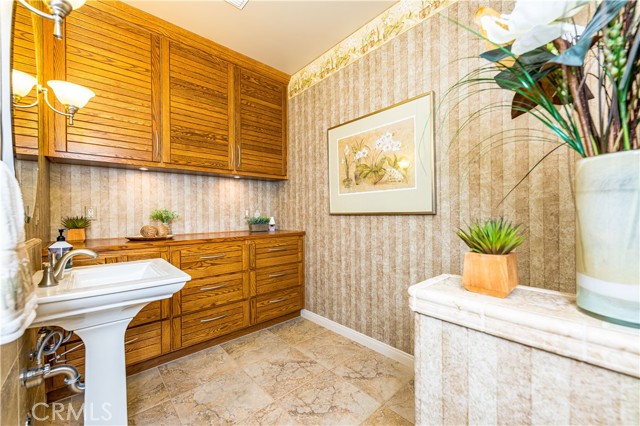 Detail Gallery Image 33 of 75 For 4768 Ford St, Lake Isabella,  CA 93240 - 3 Beds | 2/1 Baths