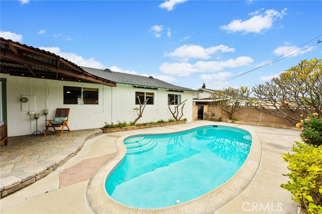 511 Mariposa Street, La Habra CA: https://media.crmls.org/medias/5f139085-5cf9-4620-a04f-8d9cb34186bc.jpg