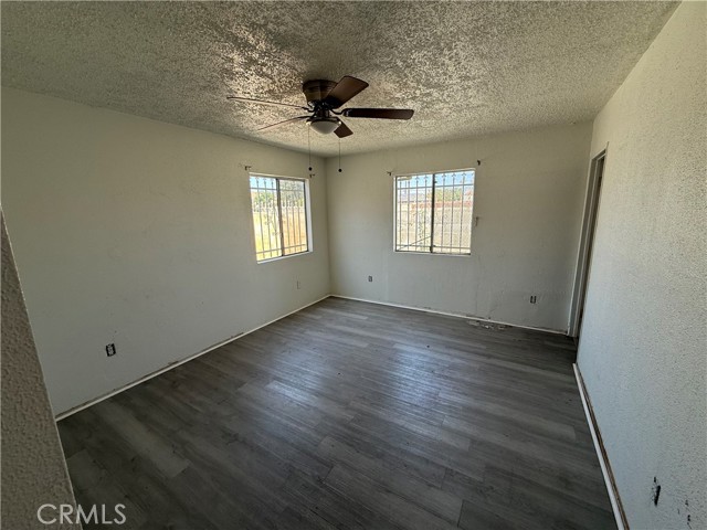 12167 Cheshire Street, Norwalk CA: https://media.crmls.org/medias/5f146541-4fd4-4137-bbe2-51b439077e54.jpg
