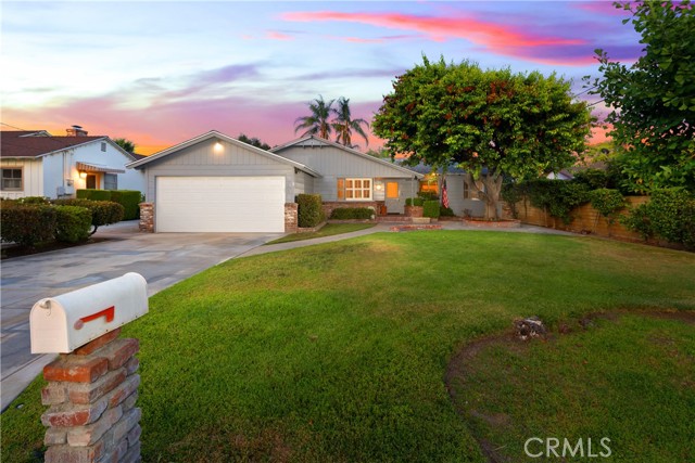 1234 S 5th Avenue, Arcadia CA: https://media.crmls.org/medias/5f156ae0-82c6-45d6-bdbb-af72cc9170c0.jpg
