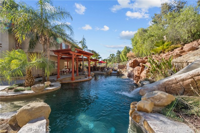 15355 Michael Crest Drive, Canyon Country CA: https://media.crmls.org/medias/5f15e8d5-00dd-4df9-8222-99f527cf3c6c.jpg