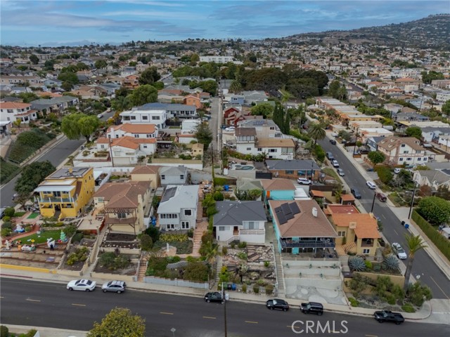 Detail Gallery Image 19 of 23 For 2117 S. Cabrillo Ave., San Pedro,  CA 90731 - 2 Beds | 1 Baths