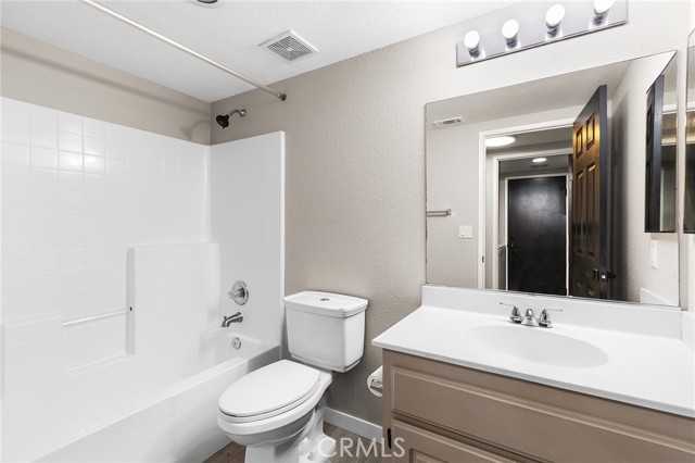 Detail Gallery Image 18 of 50 For 30465 Avenida Palmera, Homeland,  CA 92548 - 4 Beds | 3 Baths