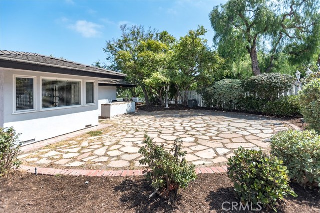 513 Via Gorrion, Palos Verdes Estates, California 90274, 3 Bedrooms Bedrooms, ,1 BathroomBathrooms,Residential,Sold,Via Gorrion,PV17247074