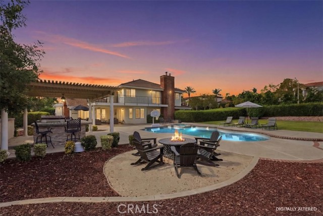 Detail Gallery Image 2 of 75 For 1956 Middle Creek, Riverside,  CA 92506 - 5 Beds | 4/1 Baths