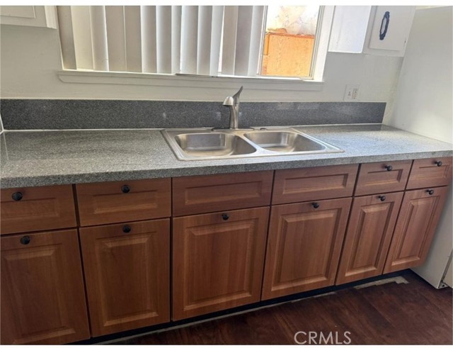 723 Ivywood Drive, Oxnard CA: https://media.crmls.org/medias/5f187aa7-bb5f-4b96-add7-aa0544a0b19f.jpg