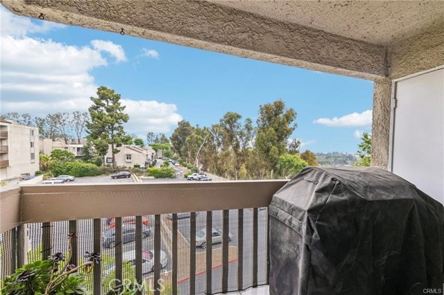 Detail Gallery Image 16 of 27 For 1610 Neil Armstrong St #313,  Montebello,  CA 90640 - 1 Beds | 1 Baths