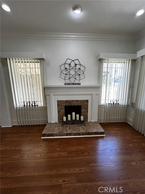 Detail Gallery Image 8 of 47 For 1449 W 45th St, Los Angeles,  CA 90062 - 4 Beds | 2 Baths