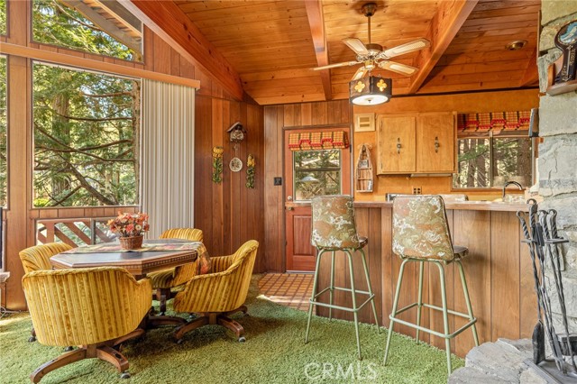 24379 Bernard, Crestline, CA 92325