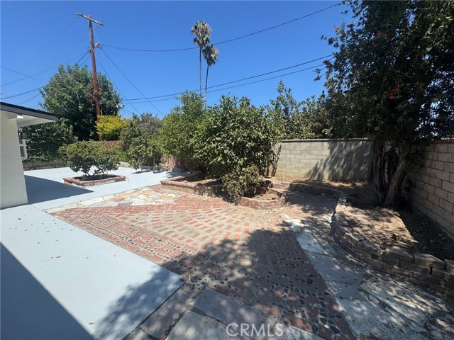 Detail Gallery Image 20 of 22 For 17731 Elkwood St, Reseda,  CA 91335 - 3 Beds | 2 Baths