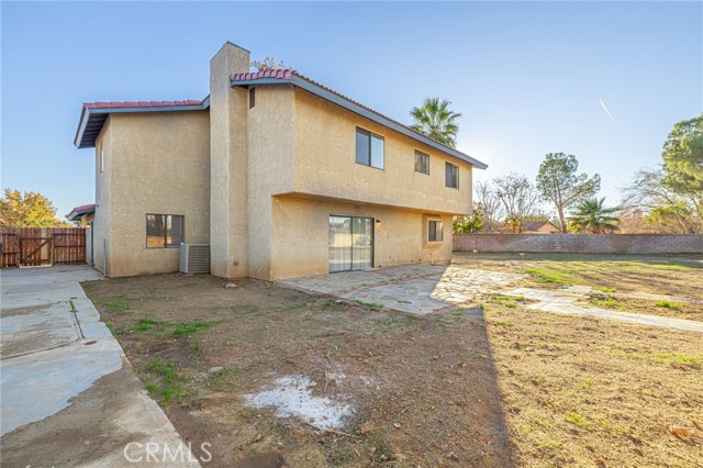 Detail Gallery Image 47 of 49 For 1201 Camran, Lancaster,  CA 93535 - 5 Beds | 3 Baths