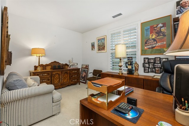 18 Corte Sevilla, San Clemente CA: https://media.crmls.org/medias/5f1b6de6-9695-4e25-8b8d-d1c755ec7de3.jpg