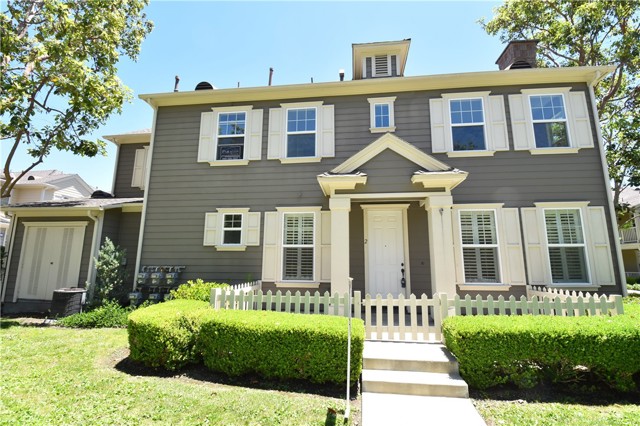 2 Lynde Street, Ladera Ranch CA: https://media.crmls.org/medias/5f1c4fc1-67ee-4666-b438-2b46571e582f.jpg