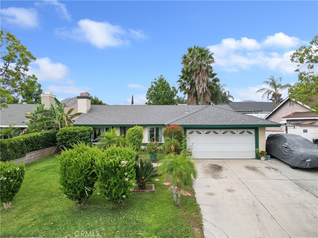 5242 La Salle