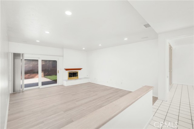 Detail Gallery Image 10 of 49 For 3440 Lama Ave, Long Beach,  CA 90808 - 4 Beds | 2 Baths