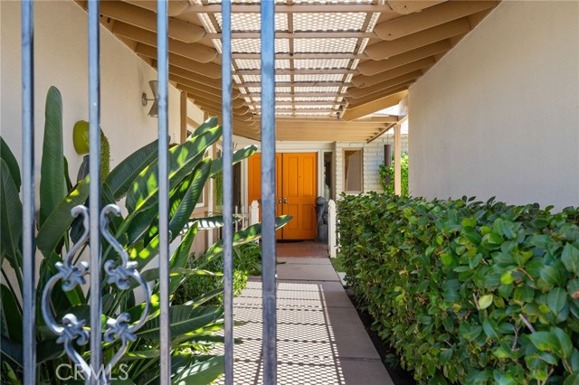 Detail Gallery Image 6 of 60 For 2924 Elm St, Bakersfield,  CA 93301 - 4 Beds | 2 Baths