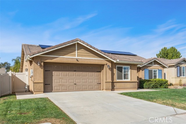 Detail Gallery Image 2 of 30 For 1365 Larkspur Ln, Beaumont,  CA 92223 - 4 Beds | 2 Baths