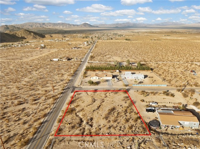 721 Zircon Road, Lucerne Valley CA: https://media.crmls.org/medias/5f1d7b4d-b823-4dd0-abae-e8b783815dfd.jpg