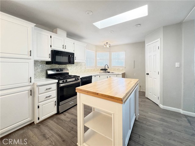 Detail Gallery Image 5 of 14 For 220 S Elk #75,  Hemet,  CA 92543 - 3 Beds | 2 Baths