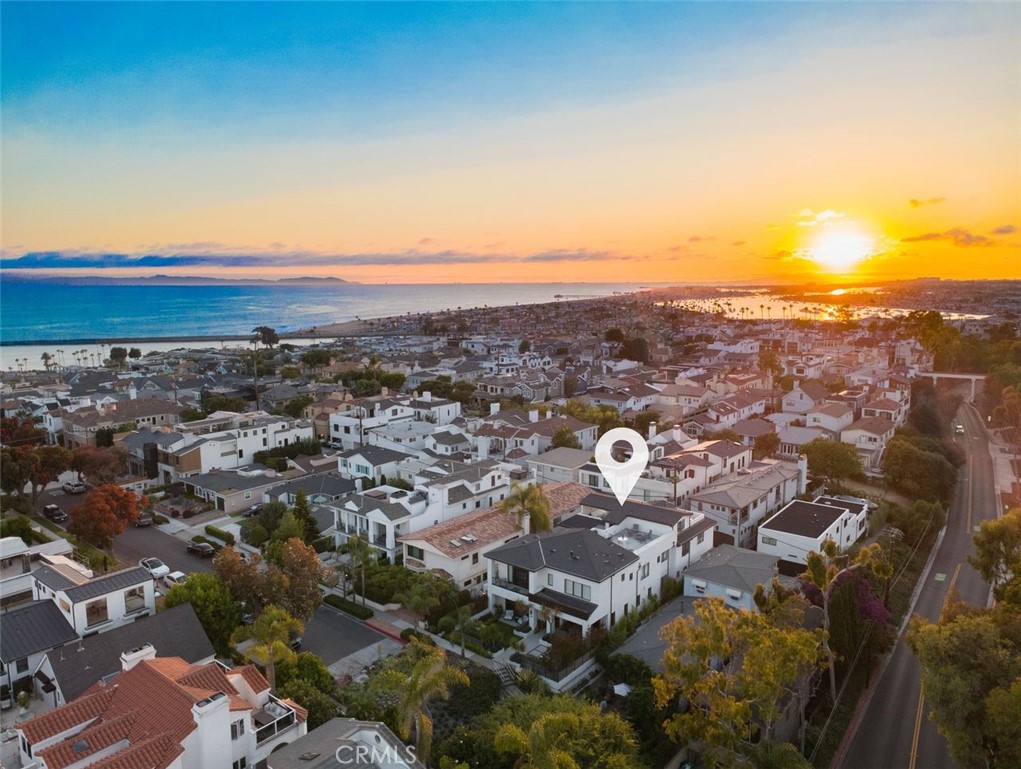 https://media.crmls.org/medias/5f1ee94d-9918-4e24-b8f9-6675e65c630d.jpg?preset=X-Large