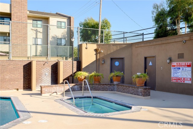 Detail Gallery Image 17 of 24 For 460 Oak St #318,  Glendale,  CA 91204 - 1 Beds | 1 Baths