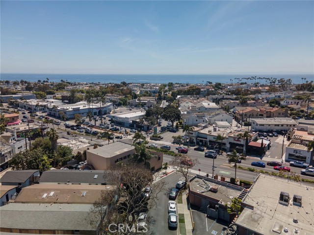 Detail Gallery Image 8 of 15 For 516 Iris Ave, Corona Del Mar,  CA 92625 - – Beds | – Baths