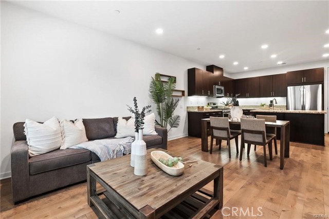 Detail Gallery Image 6 of 38 For 53 Savannah, Lake Forest,  CA 92630 - 3 Beds | 2/1 Baths