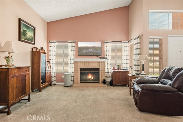 Detail Gallery Image 4 of 32 For 625 S Shinecock, Banning,  CA 92220 - 3 Beds | 2 Baths