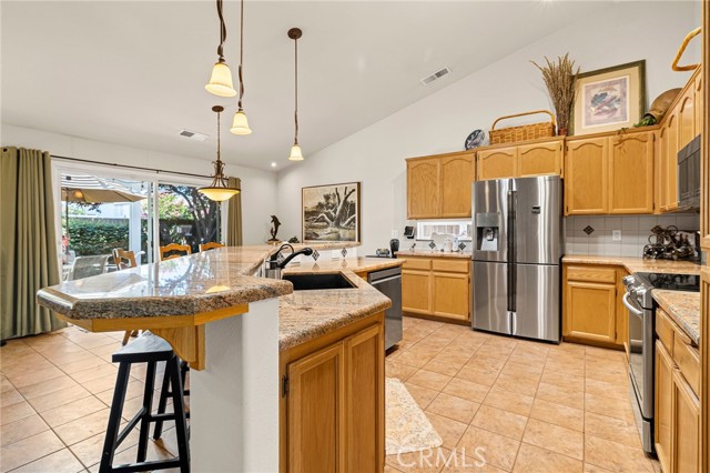 Detail Gallery Image 2 of 49 For 214 Windrose Ct, Chico,  CA 95973 - 3 Beds | 2 Baths