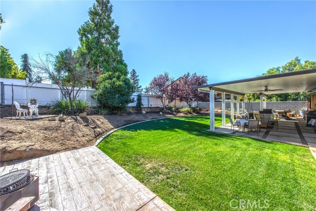 11336 Acropolis Drive, Yucaipa CA: https://media.crmls.org/medias/5f23699b-74e2-46cb-b46b-af43380e6145.jpg