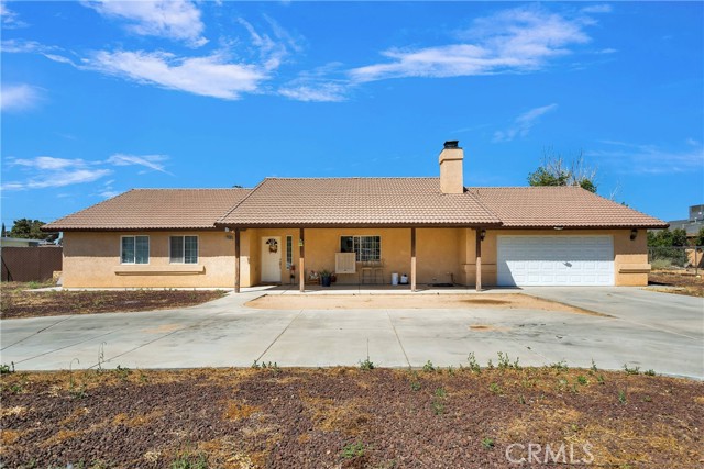 Detail Gallery Image 1 of 1 For 20980 Opata Rd, Apple Valley,  CA 92308 - 3 Beds | 2 Baths