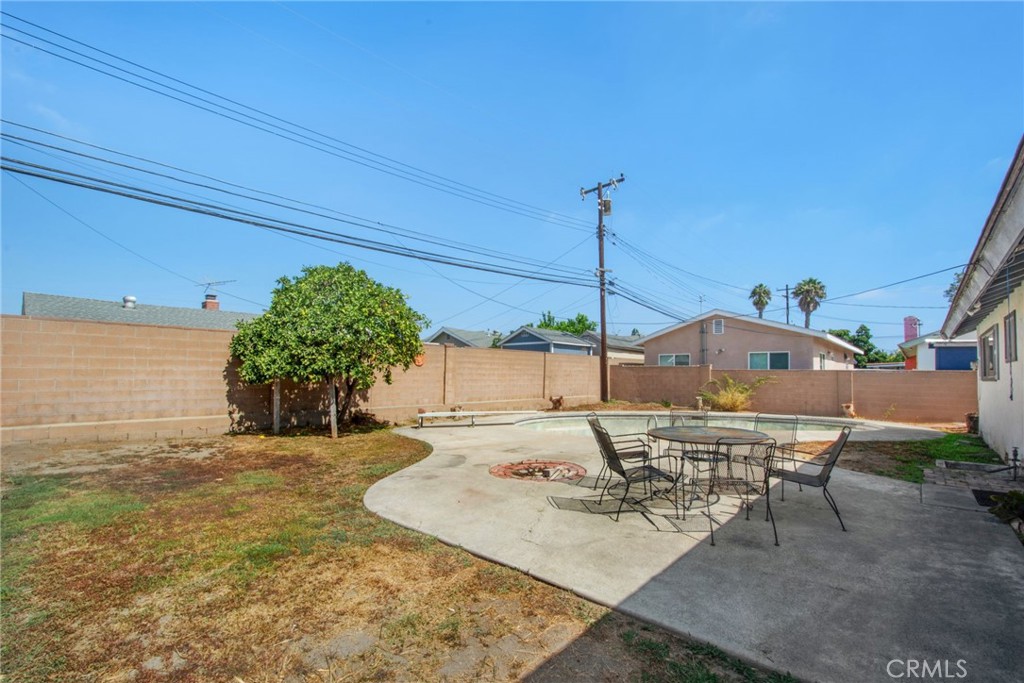 MLS #OC25221400 image #19