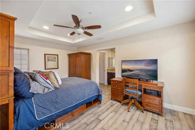 8356 Noelle Drive, Huntington Beach CA: https://media.crmls.org/medias/5f23bcb2-01f6-4465-9445-6d212af1365d.jpg