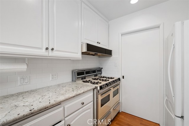 121 Avenida Barcelona, San Clemente CA: https://media.crmls.org/medias/5f23fcc9-b4b8-48d3-9363-3fb120e99985.jpg