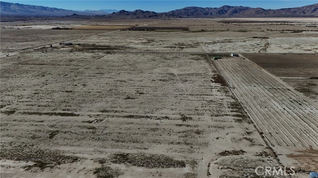 Detail Gallery Image 6 of 8 For 790 Locust Ave, Lucerne Valley,  CA 92356 - – Beds | – Baths