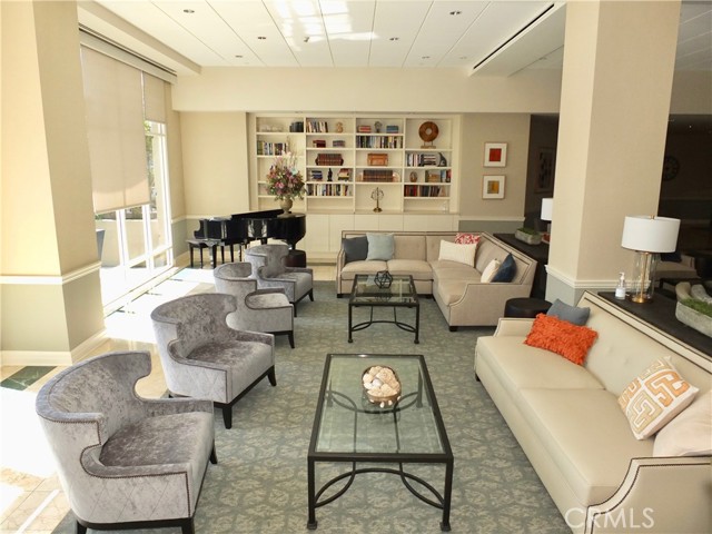 Detail Gallery Image 7 of 46 For 850 E Ocean Bld #203,  Long Beach,  CA 90802 - 2 Beds | 2 Baths