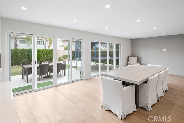 15441 Alsace Circle, Irvine CA: https://media.crmls.org/medias/5f2661b7-42c3-4eaa-b8e0-fd21899ab6a9.jpg