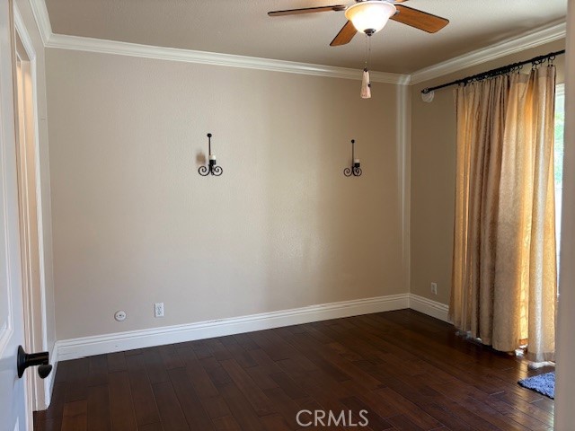 https://media.crmls.org/medias/5f266c4b-cad1-4d11-9dd0-f74e26febc9d.jpg?preset=X-Large