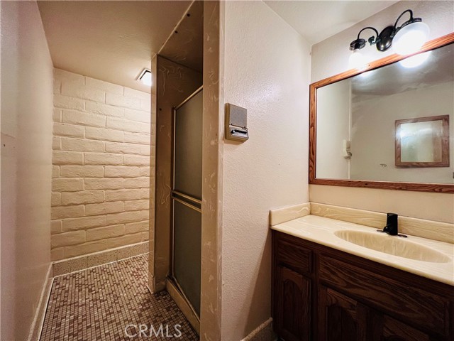 19901 Yorba Linda Blvd, Yorba Linda CA: https://media.crmls.org/medias/5f2676a2-8de4-4cae-ae0b-d9a36aca6b0e.jpg