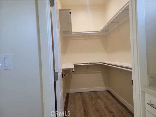 Detail Gallery Image 19 of 25 For 21753 Romar St, Chatsworth,  CA 91311 - 2 Beds | 2 Baths