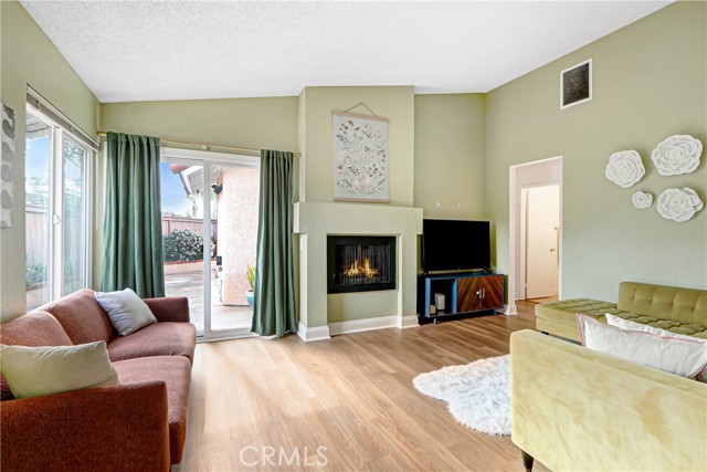 Detail Gallery Image 8 of 20 For 42 via Zapador, Rancho Santa Margarita,  CA 92688 - 3 Beds | 2 Baths