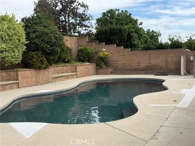 Detail Gallery Image 9 of 9 For 10116 Viking, Northridge,  CA 91324 - 3 Beds | 2 Baths