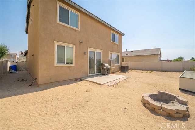 Detail Gallery Image 28 of 49 For 16620 Desert Lily St, Victorville,  CA 92394 - 4 Beds | 2/1 Baths