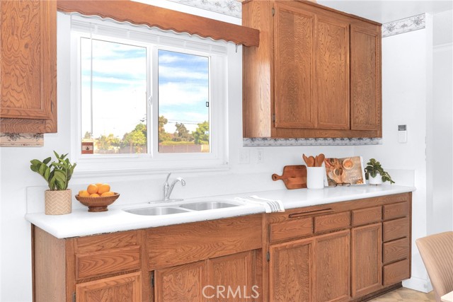 Detail Gallery Image 6 of 25 For 6490 Carolina Cir, Buena Park,  CA 90620 - 3 Beds | 1/1 Baths